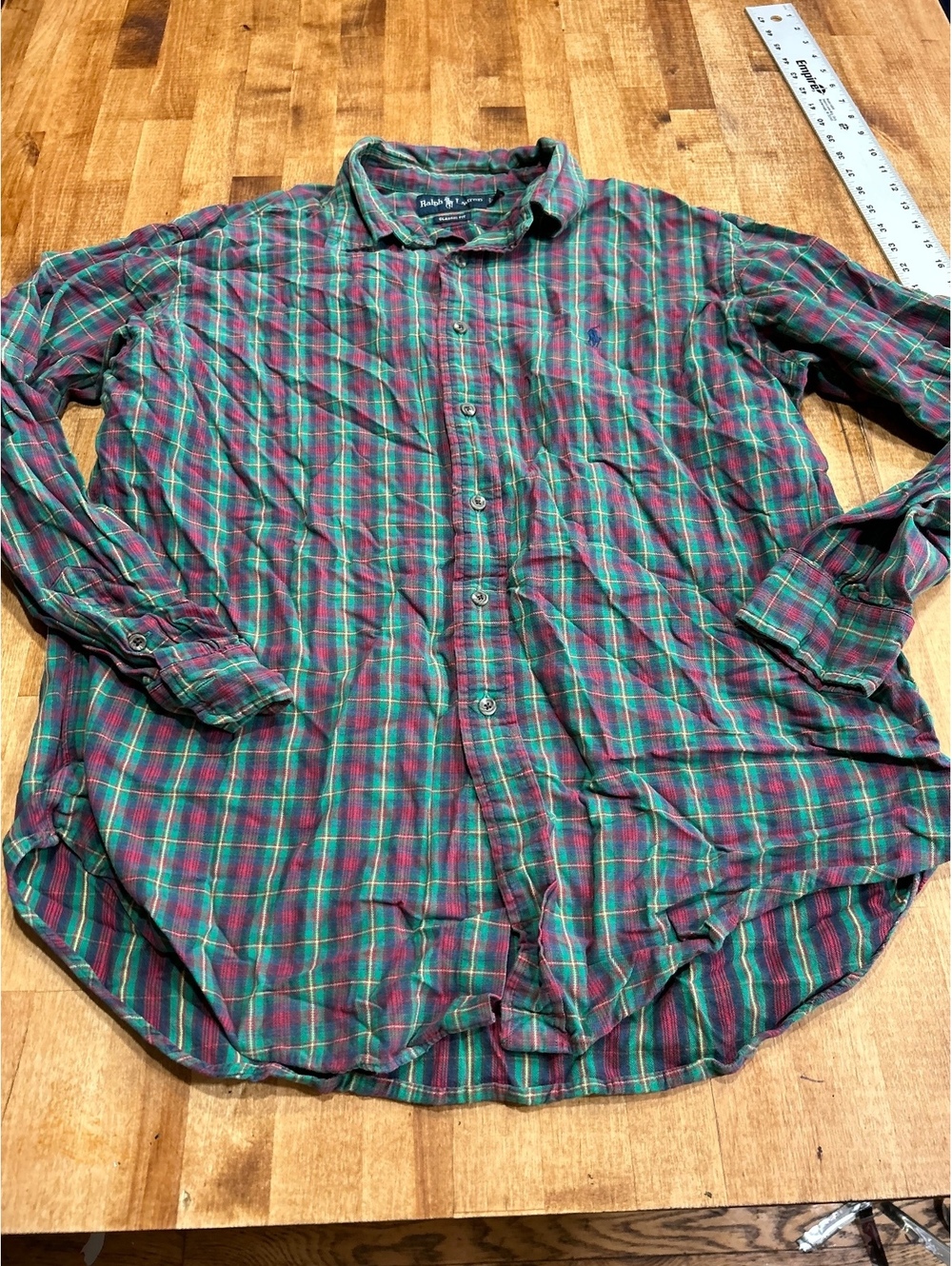Vintage men’s Ralph Lauren Classic Fit Plaid Button-Up Shirt XL